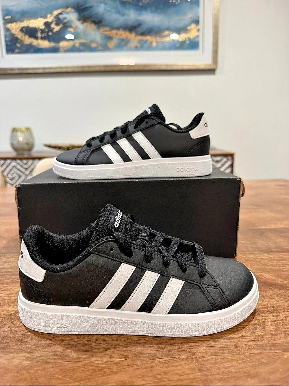 Adidas Grand Court 2.0 K Sneakers Black & White US 2 Unisex BNIB